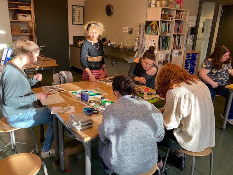 Docententeam VSO Op Zuid doet aan Kunst en Cultuur op studiedag